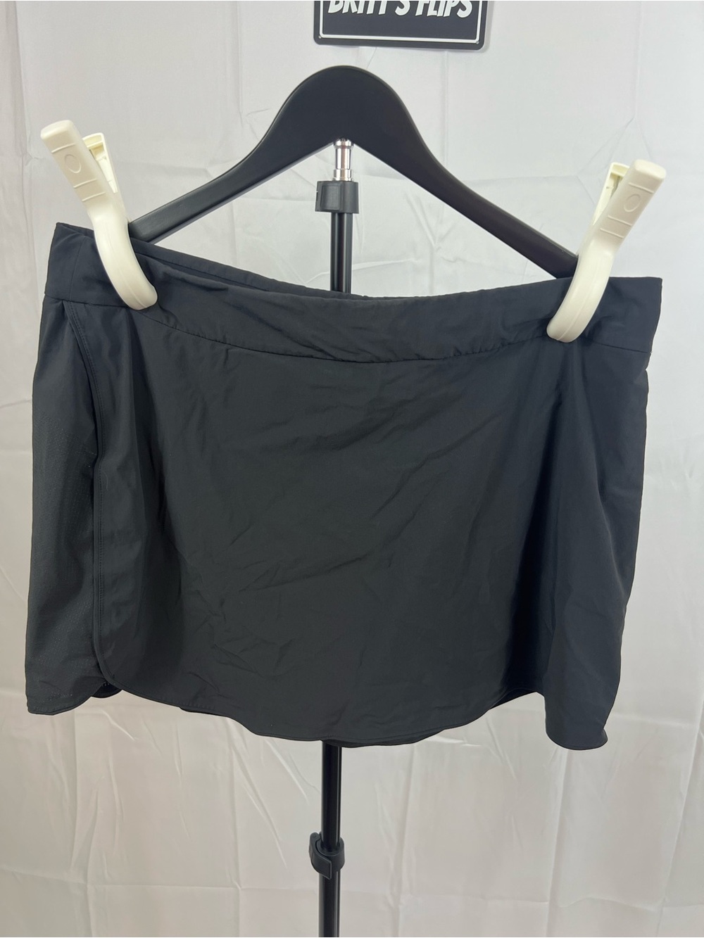 Outdoor Voices Women’s Skorts Size XL